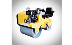 小型压路机