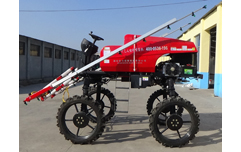 自走式喷杆喷雾机